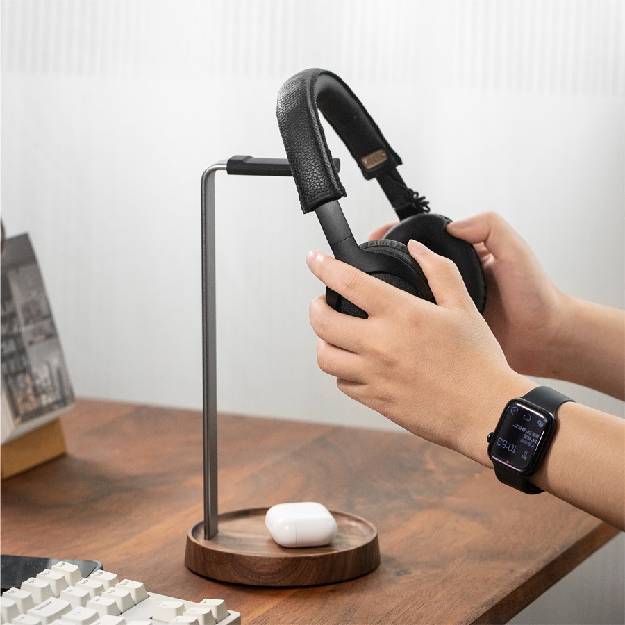 Wooden Game Earphone Holder, B - đánh giá và giá Headphone Hook Under